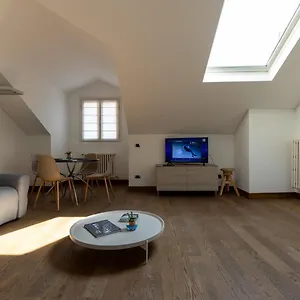 Apartment Maison One Nel Centro Di, Milan